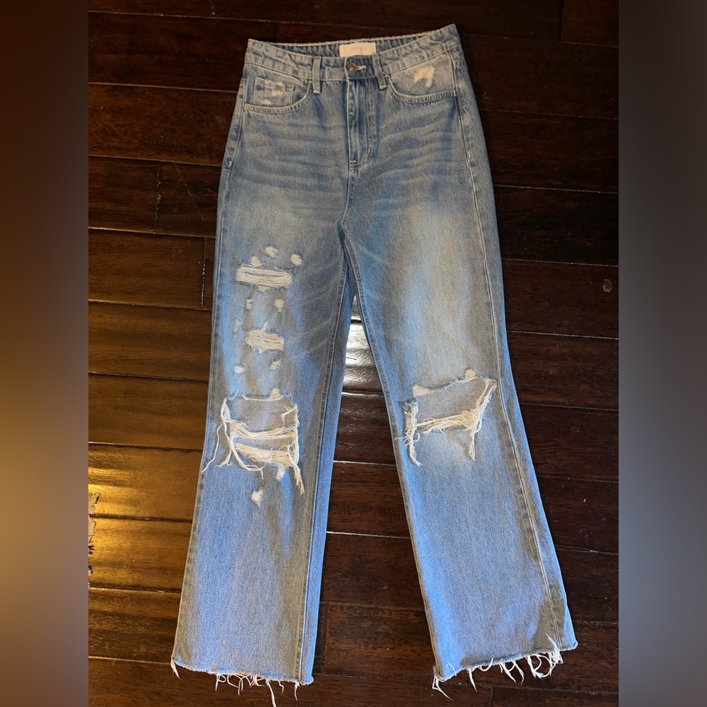Vervet flare leg, distressed, medium wash, high rise